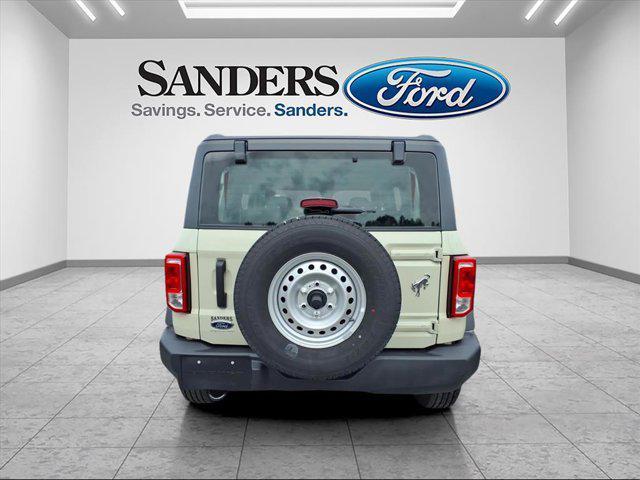 new 2025 Ford Bronco car, priced at $42,974