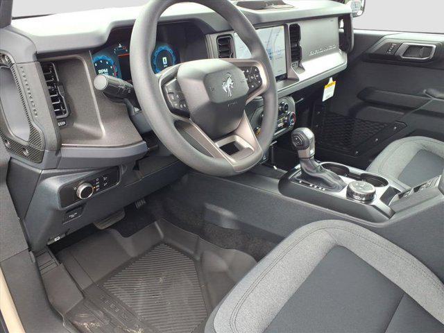new 2025 Ford Bronco car, priced at $42,974