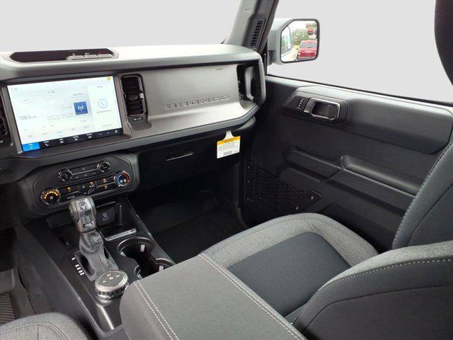 new 2025 Ford Bronco car, priced at $42,974