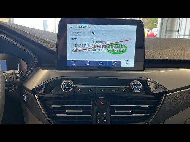 new 2025 Ford Escape car, priced at $27,925