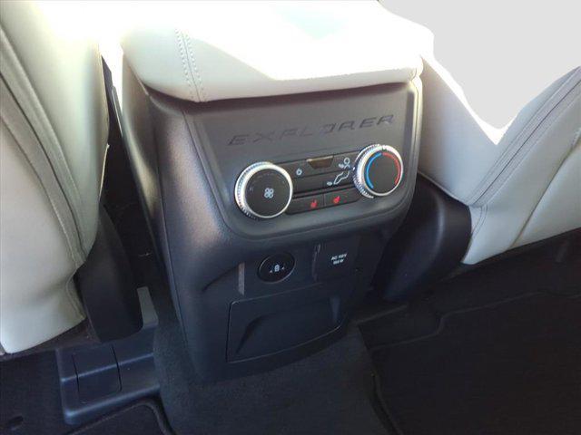 new 2025 Ford Explorer car, priced at $55,051