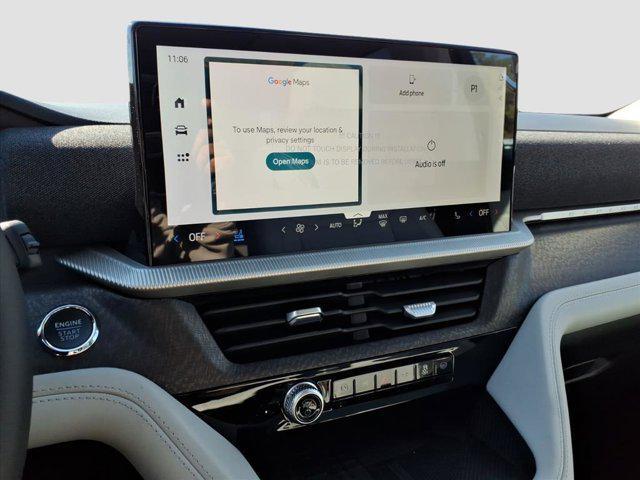 new 2025 Ford Explorer car, priced at $55,051