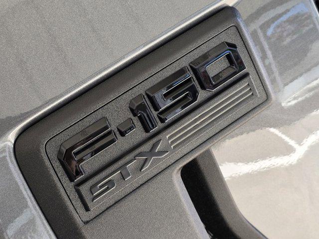 new 2024 Ford F-150 car, priced at $51,670