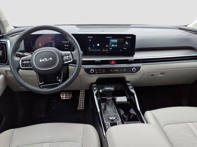 used 2024 Kia Sorento car, priced at $35,986