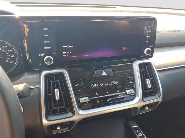 used 2022 Kia Sorento car, priced at $28,597