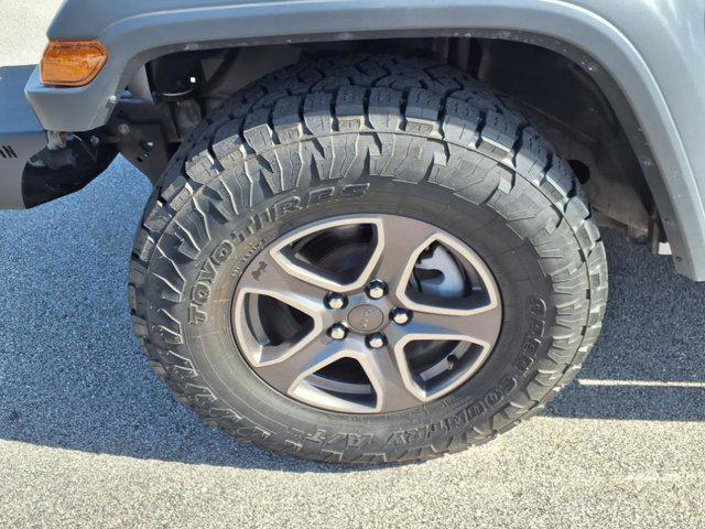 used 2018 Jeep Wrangler Unlimited car, priced at $29,557