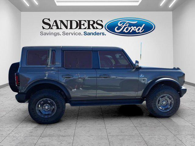 new 2025 Ford Bronco car, priced at $60,025