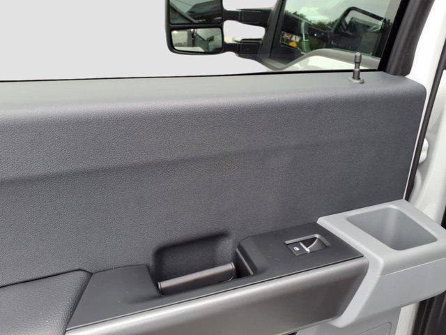 new 2025 Ford F-250 car, priced at $69,796
