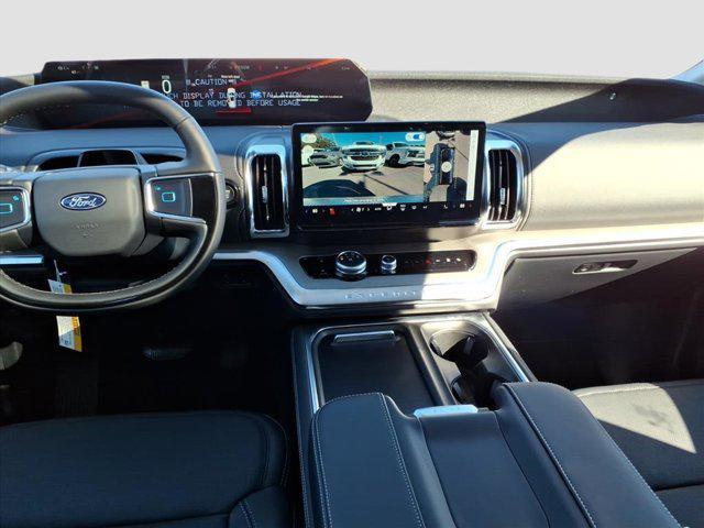 new 2025 Ford Expedition car, priced at $77,478