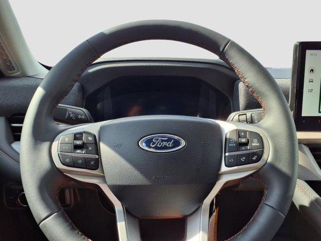 new 2025 Ford Explorer car, priced at $39,236