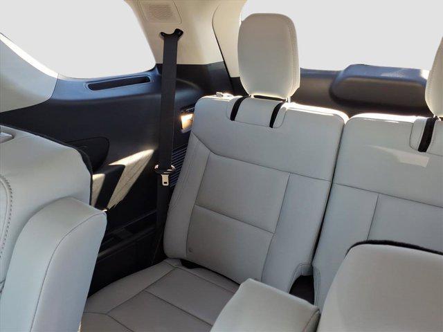 new 2025 Ford Explorer car, priced at $60,310