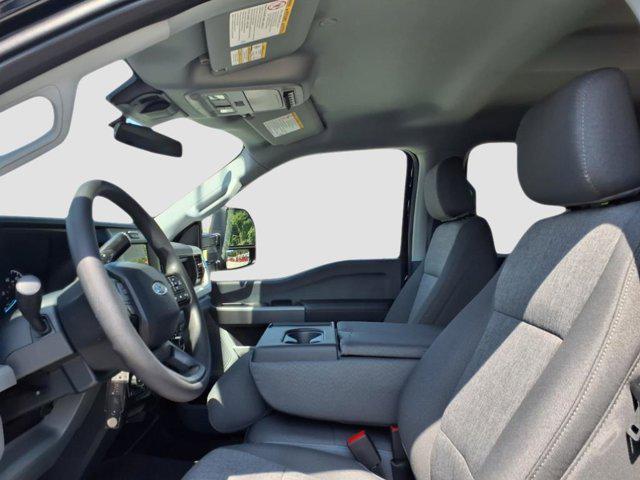 new 2025 Ford F-250 car, priced at $71,264
