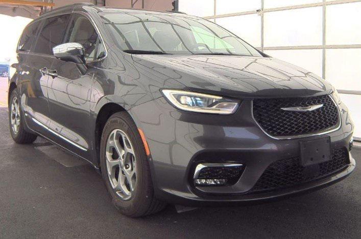 used 2022 Chrysler Pacifica car, priced at $30,000