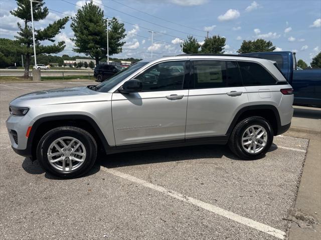 new 2024 Jeep Grand Cherokee car, priced at $39,965