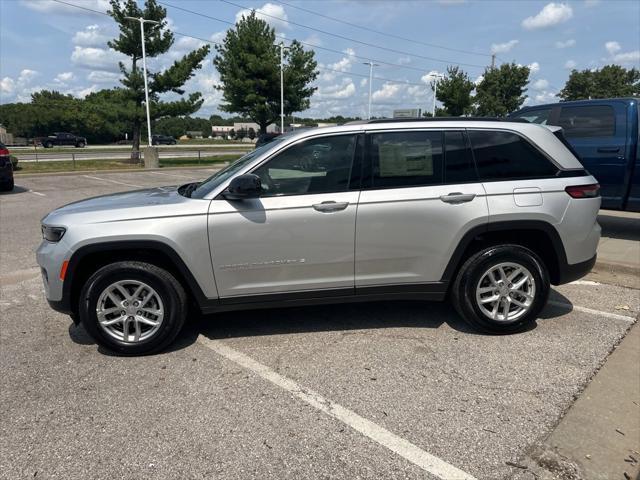 new 2024 Jeep Grand Cherokee car, priced at $39,965