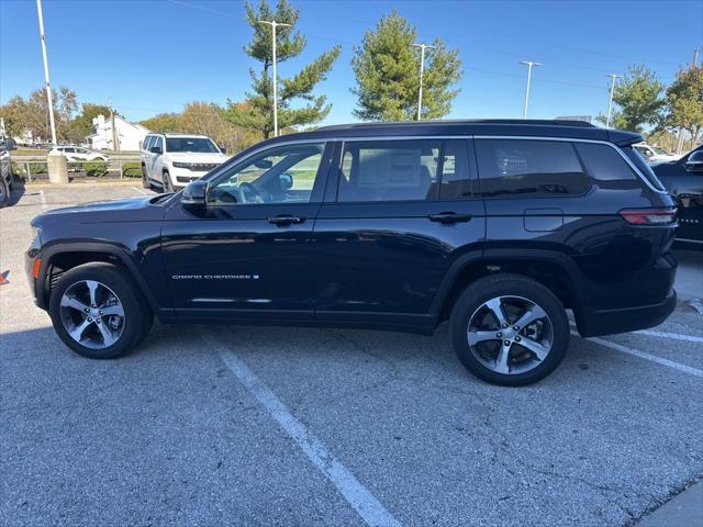 new 2024 Jeep Grand Cherokee L car, priced at $49,035