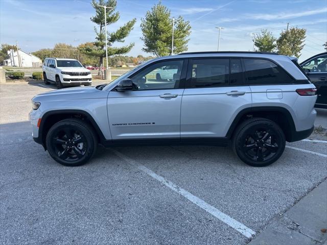 new 2024 Jeep Grand Cherokee car, priced at $46,795