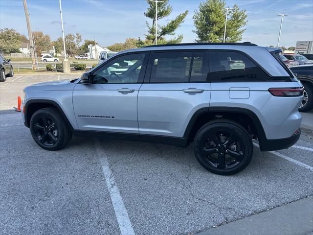 new 2024 Jeep Grand Cherokee car, priced at $46,795