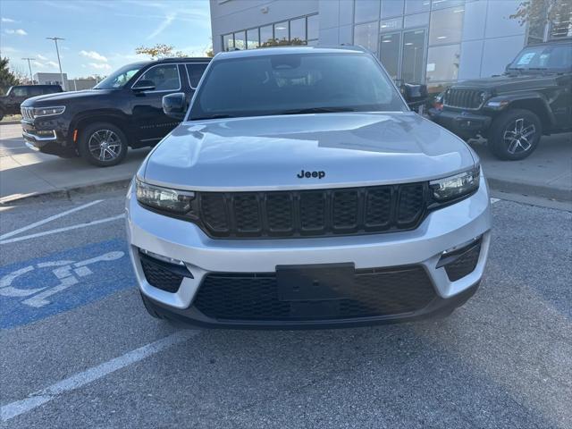 new 2024 Jeep Grand Cherokee car, priced at $46,795