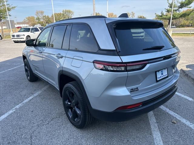 new 2024 Jeep Grand Cherokee car, priced at $46,795