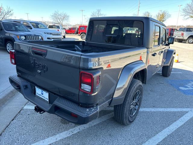 new 2024 Jeep Gladiator car, priced at $41,790