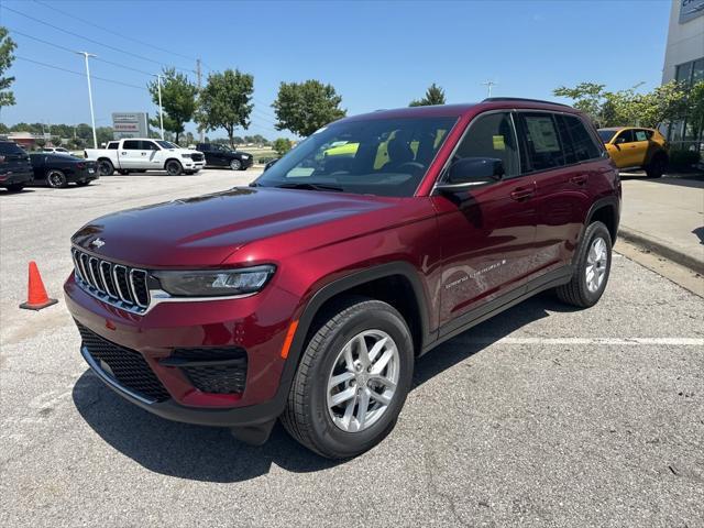 new 2024 Jeep Grand Cherokee car, priced at $37,965