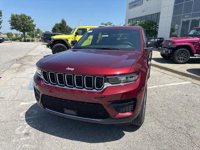 new 2024 Jeep Grand Cherokee car, priced at $37,965