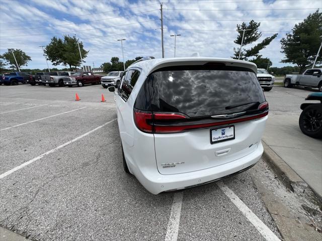 used 2021 Chrysler Pacifica Hybrid car, priced at $19,500