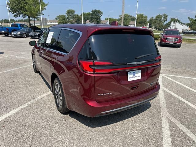 used 2022 Chrysler Pacifica Hybrid car, priced at $20,500