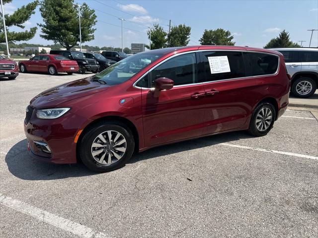 used 2022 Chrysler Pacifica Hybrid car, priced at $20,500