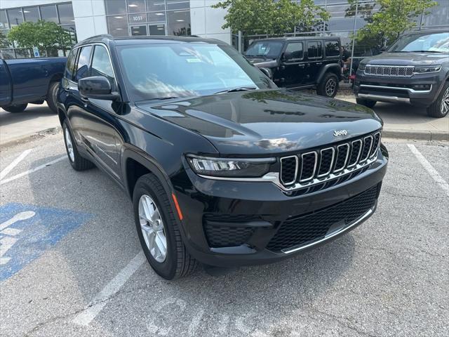 new 2024 Jeep Grand Cherokee car, priced at $39,965