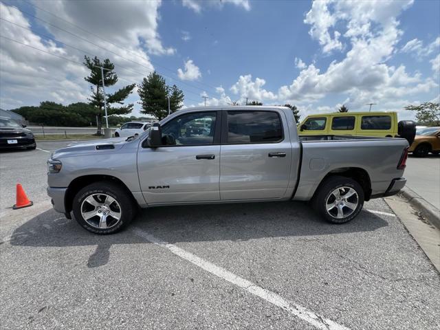 new 2025 Ram 1500 car, priced at $43,050