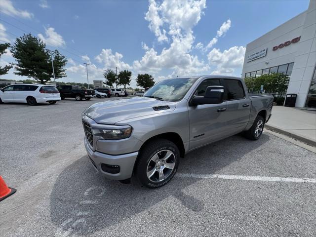 new 2025 Ram 1500 car, priced at $43,050