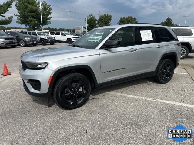 used 2022 Jeep Grand Cherokee car, priced at $32,500