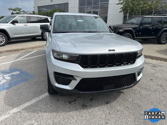 used 2022 Jeep Grand Cherokee car, priced at $32,500