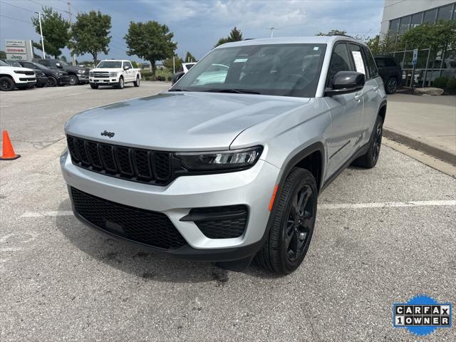 used 2022 Jeep Grand Cherokee car, priced at $32,500