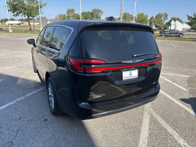 new 2024 Chrysler Pacifica car, priced at $41,690