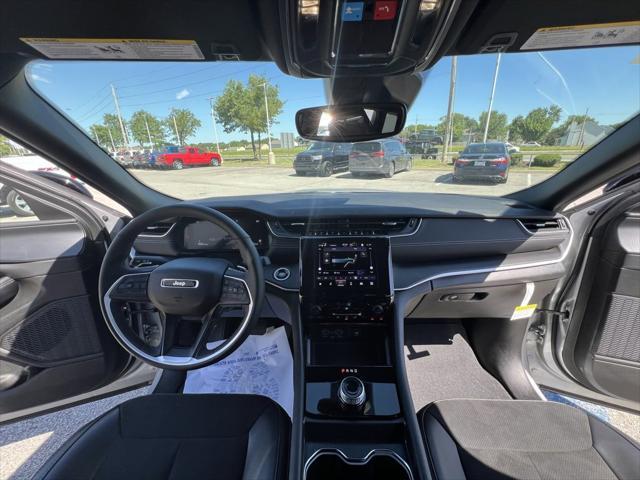 new 2024 Jeep Grand Cherokee L car, priced at $43,595