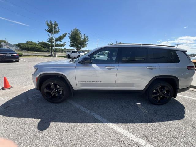 new 2024 Jeep Grand Cherokee L car, priced at $43,595