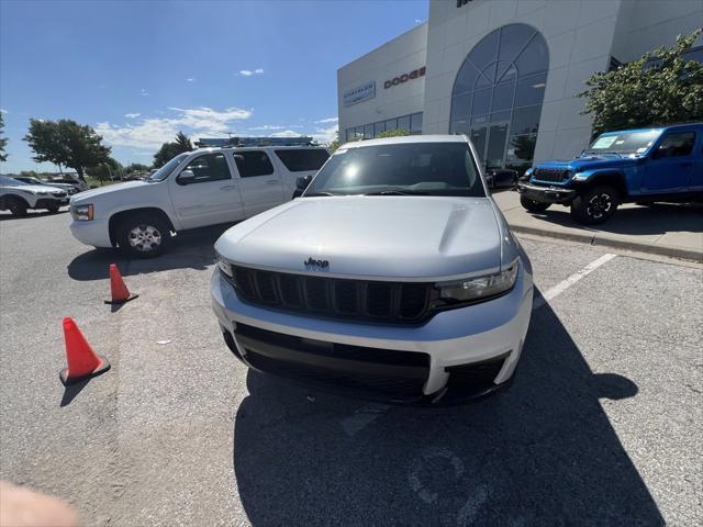 new 2024 Jeep Grand Cherokee L car, priced at $43,595