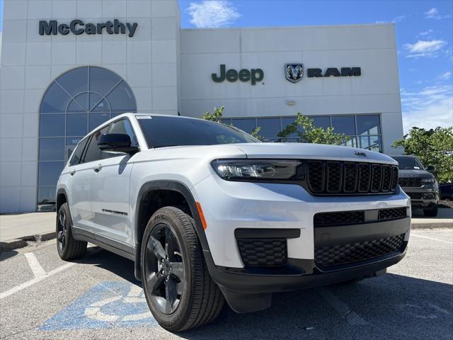 new 2024 Jeep Grand Cherokee L car, priced at $47,095