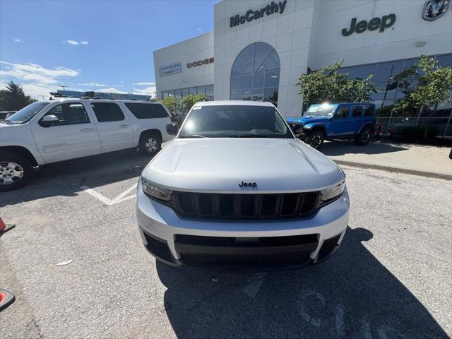 new 2024 Jeep Grand Cherokee L car, priced at $43,595