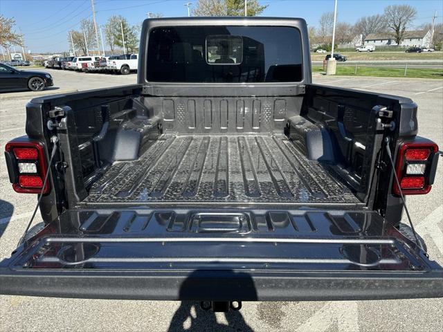 new 2024 Jeep Gladiator car, priced at $57,235