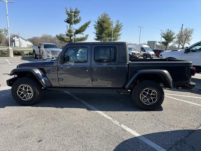 new 2024 Jeep Gladiator car, priced at $57,235