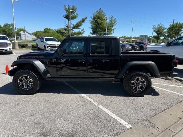 new 2024 Jeep Gladiator car, priced at $55,360