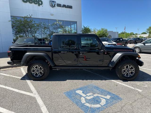 new 2024 Jeep Gladiator car, priced at $55,360