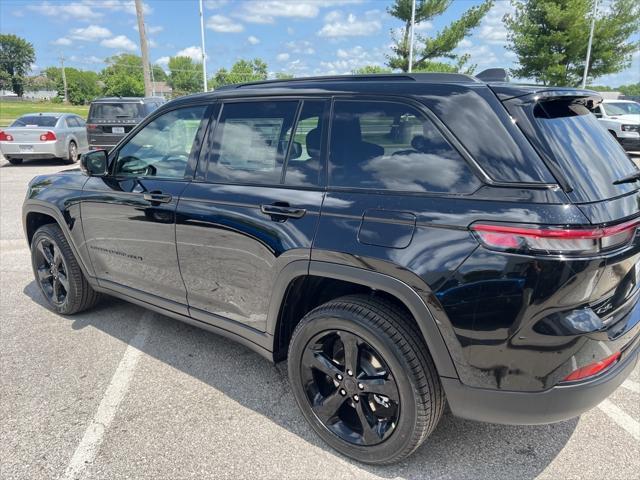 new 2024 Jeep Grand Cherokee car, priced at $52,000