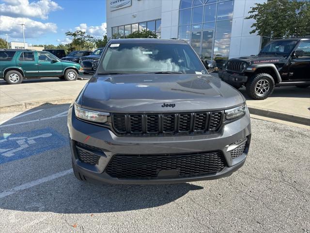 new 2024 Jeep Grand Cherokee car, priced at $43,675