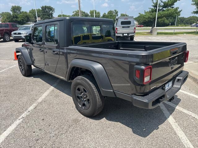 new 2024 Jeep Gladiator car, priced at $39,025