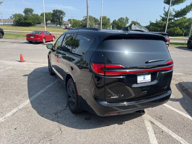 new 2024 Chrysler Pacifica car, priced at $51,705